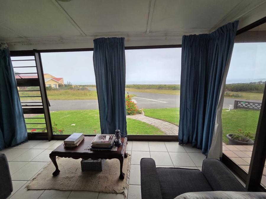 3 Bedroom Property for Sale in Palmiet Western Cape